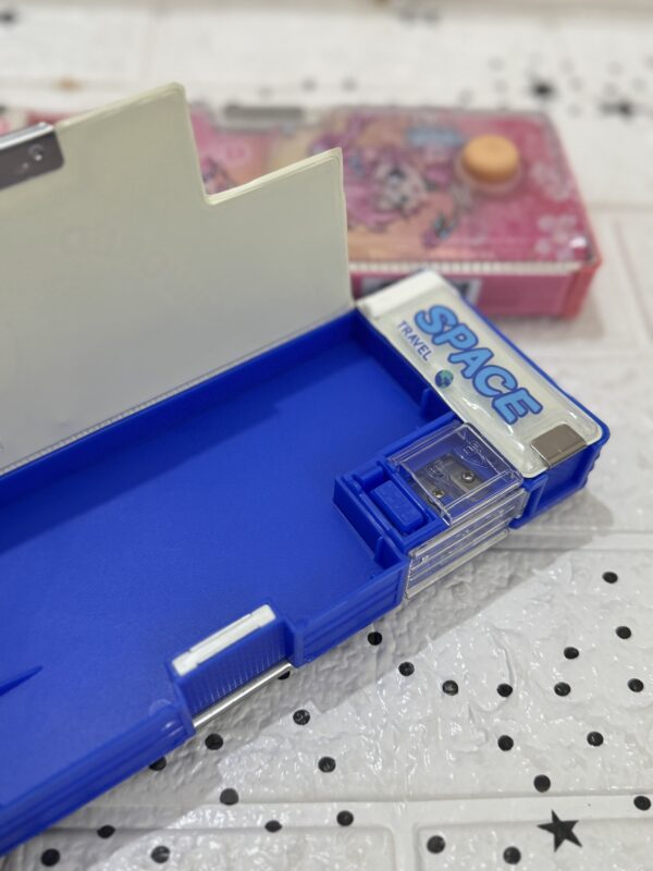 MAGNETIC PENCIL CASE WITH GAME - Image 4