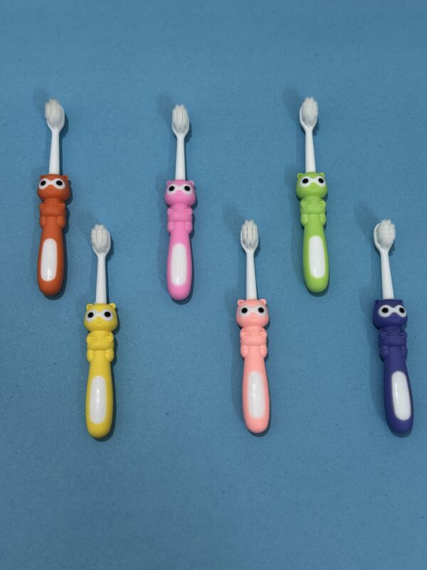 TRAINING TOOTHBRUSH - Image 2